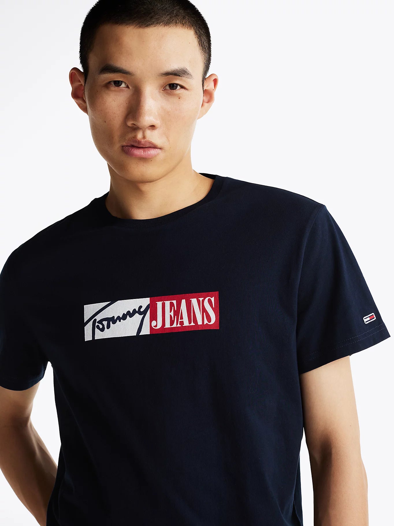 TJM SLIM ENTRY GRAPHIC TEE EXT 237103
