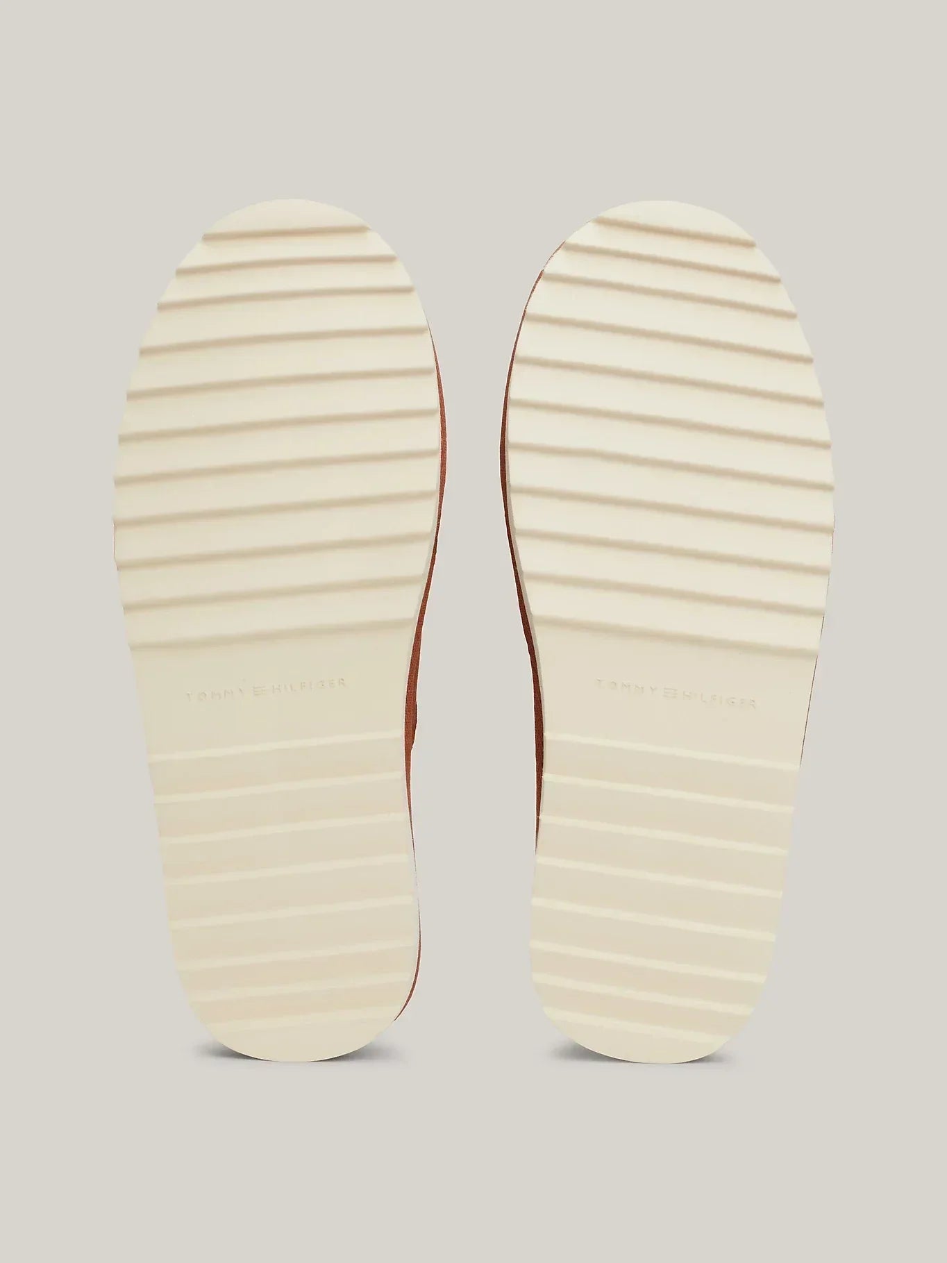 TH ELEVATED COMFORT HOME SLIPPER 235070