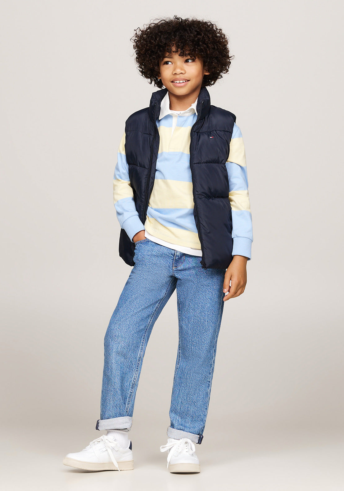 B ESSENTIAL PADDED VEST 220805
