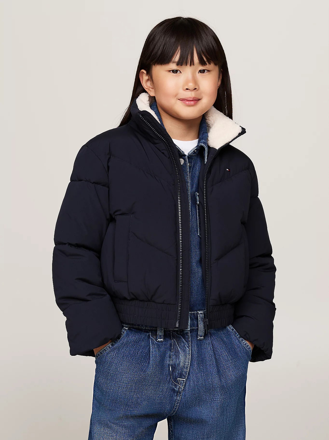 K TEDDY COLLAR SHORT PUFFER 233106