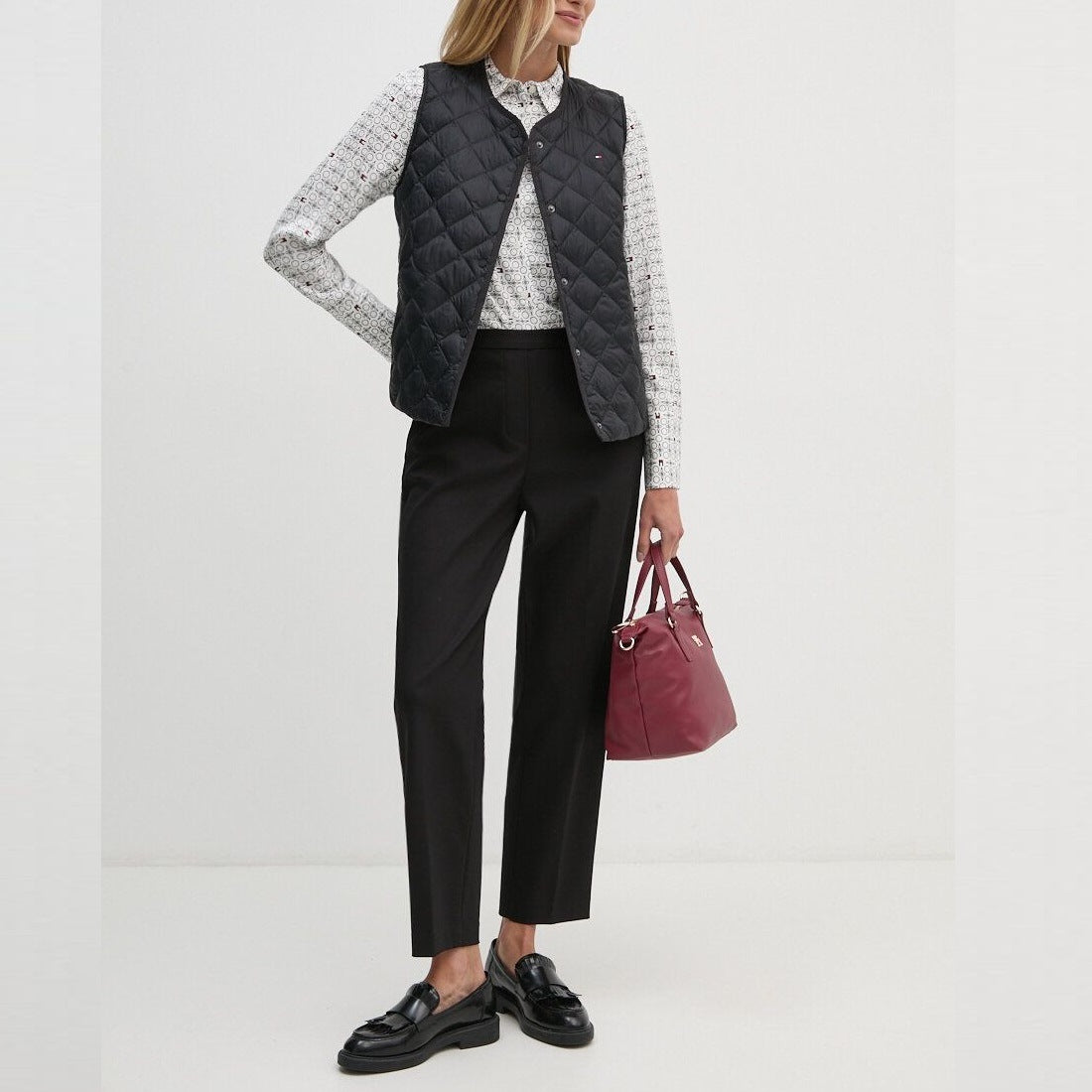 LW DOWN QUILTED COLLARLESS VEST 235400