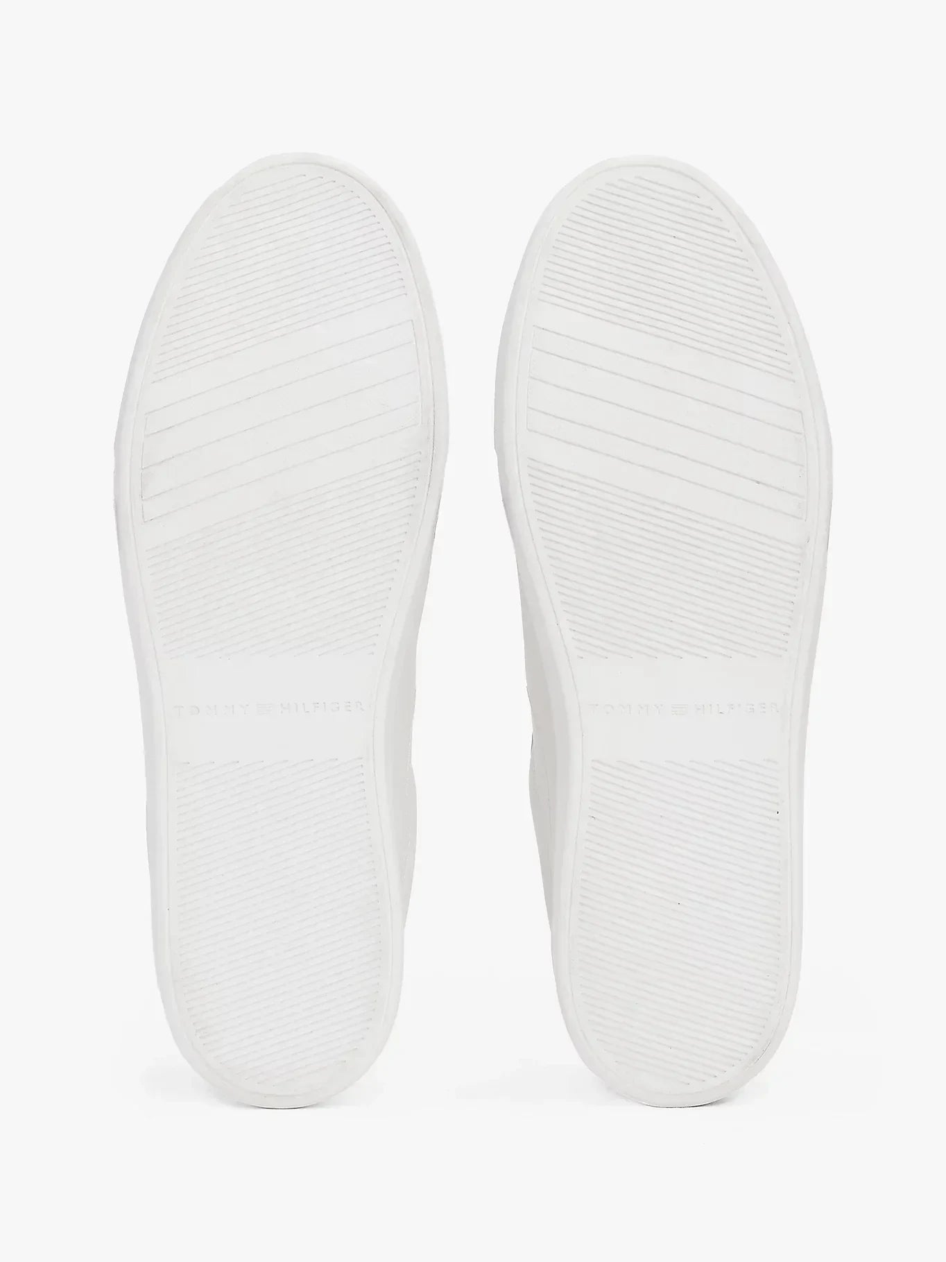 ESSENTIAL CHIC COURT SNEAKER 240411 - LUX54