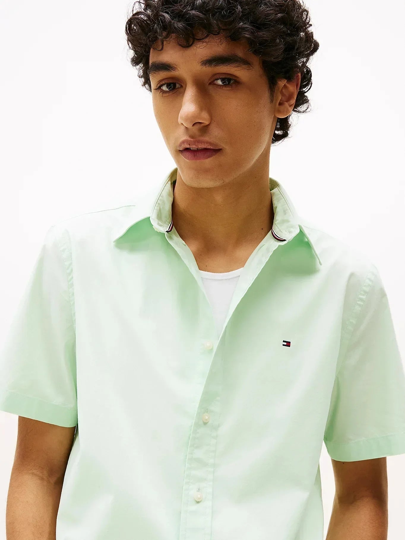 FLEX POPLIN SOLID S/S SHIRT 240604 - LUX54