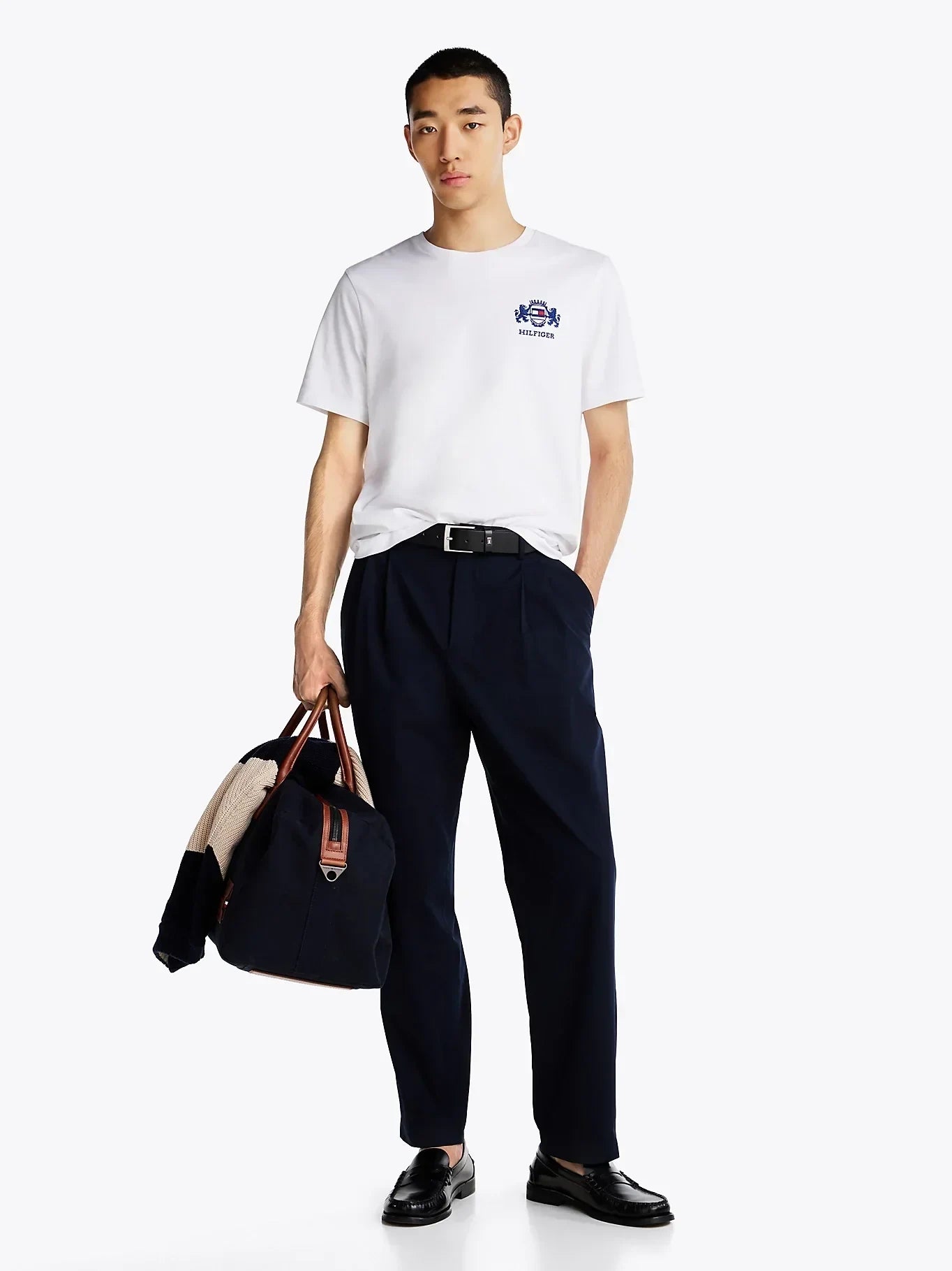 HILFIGER SMALL CREST TEE 236795 - LUX54