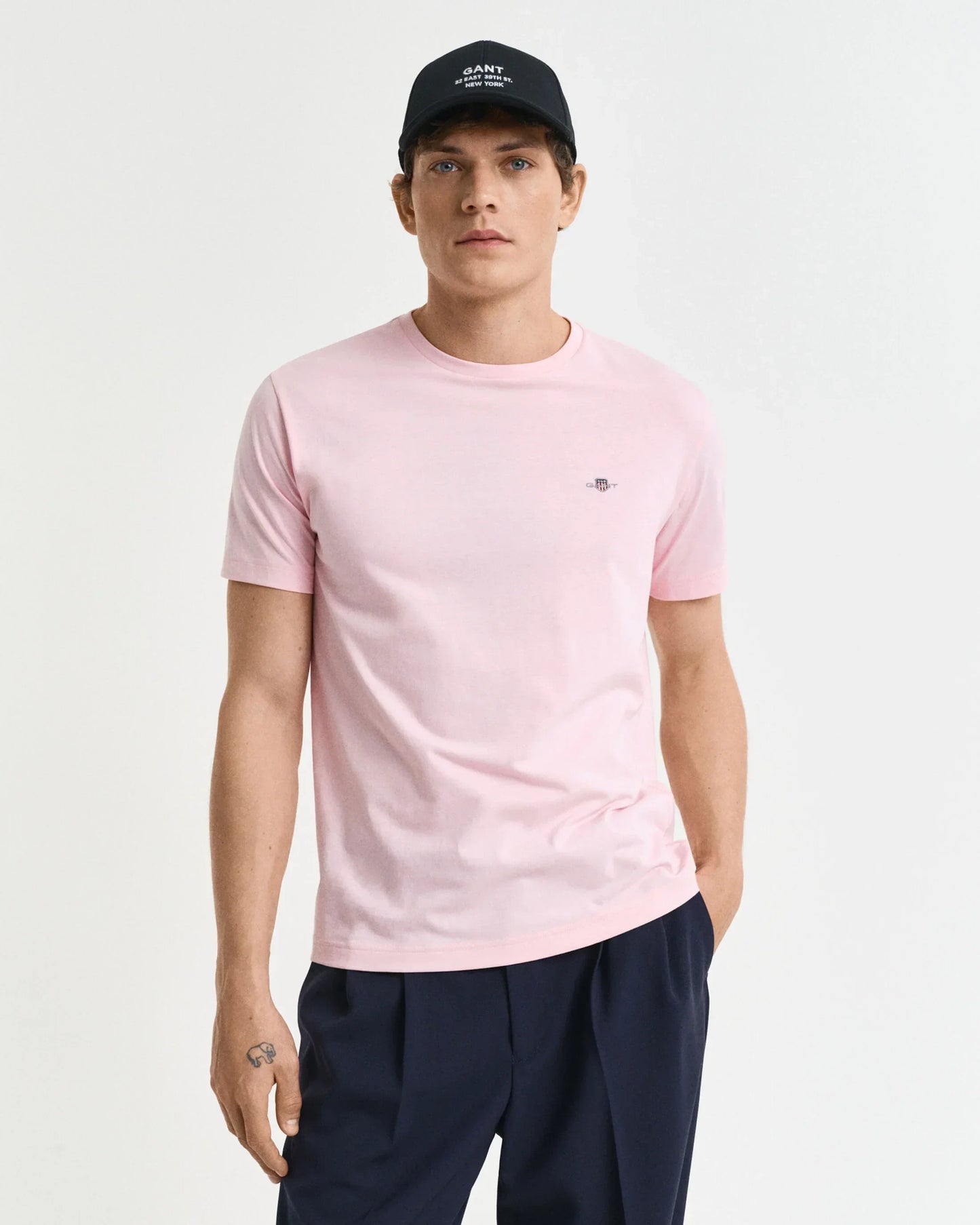 REG SHIELD SS T-SHIRT 637 - LUX54