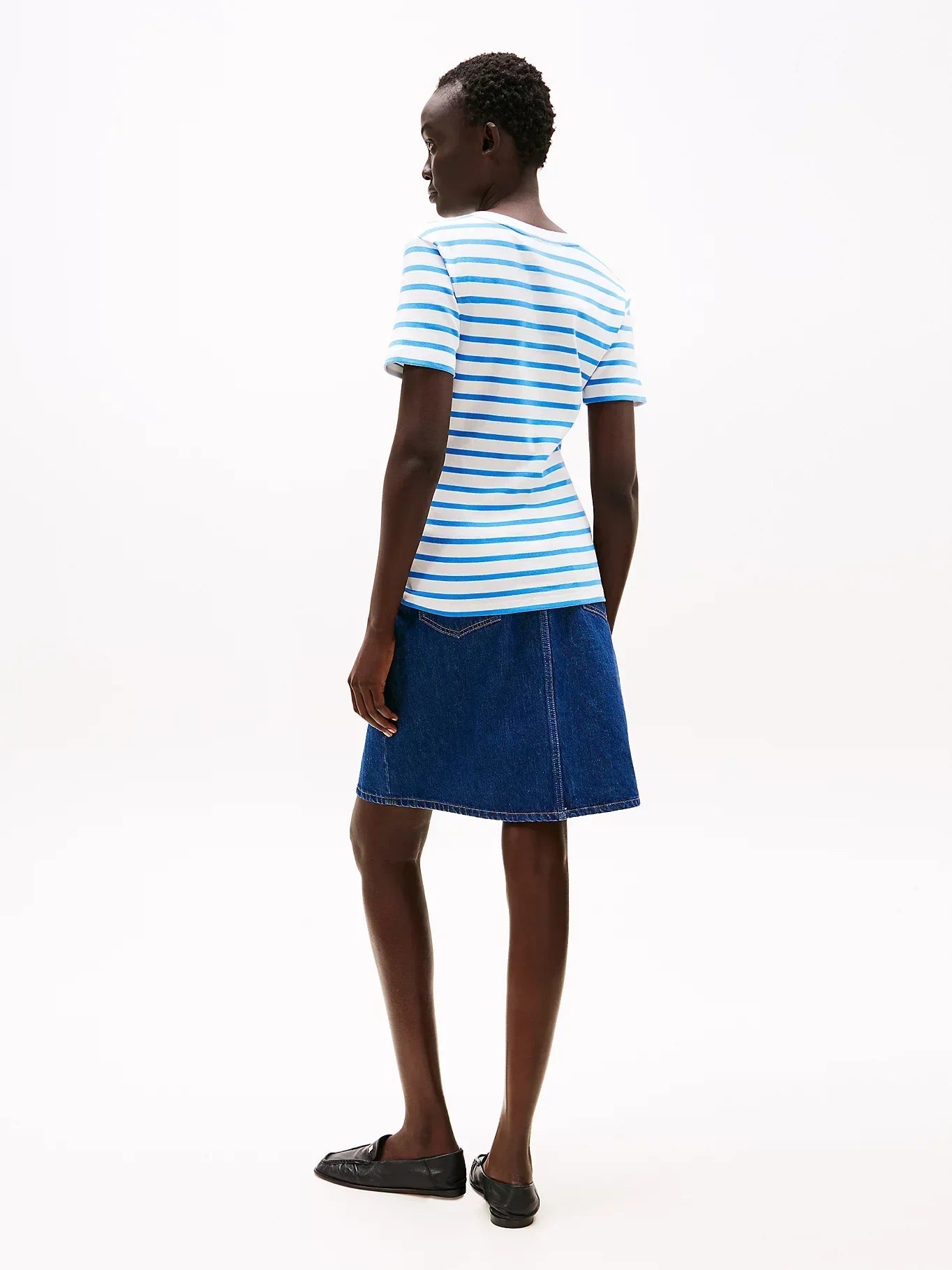 SLIM CODY V-NK SS 240903 - LUX54