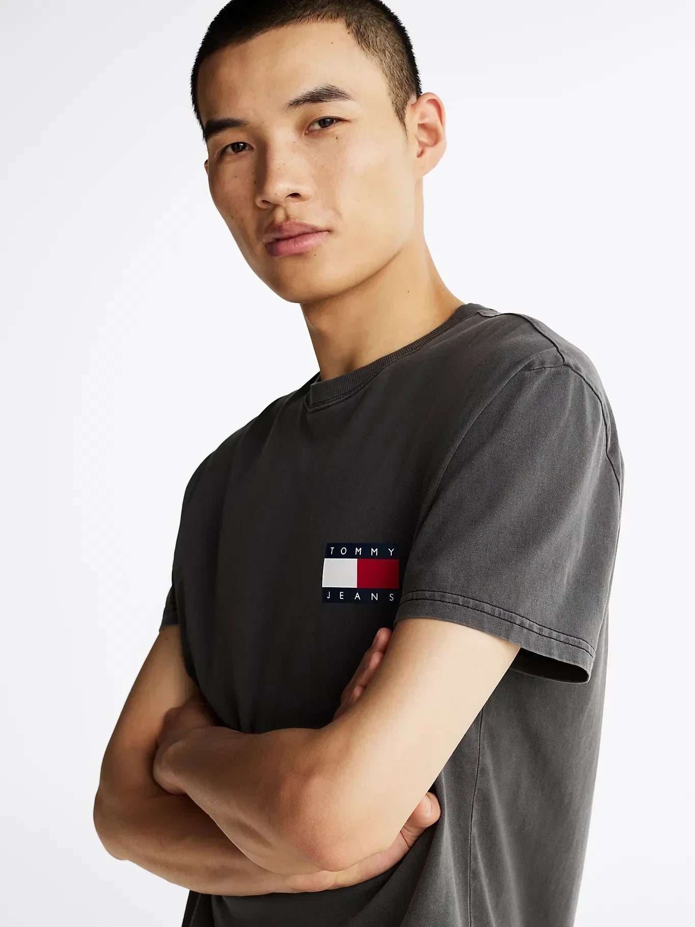TJM REG HERITAGE FLAG TEE EXT 237086 - LUX54