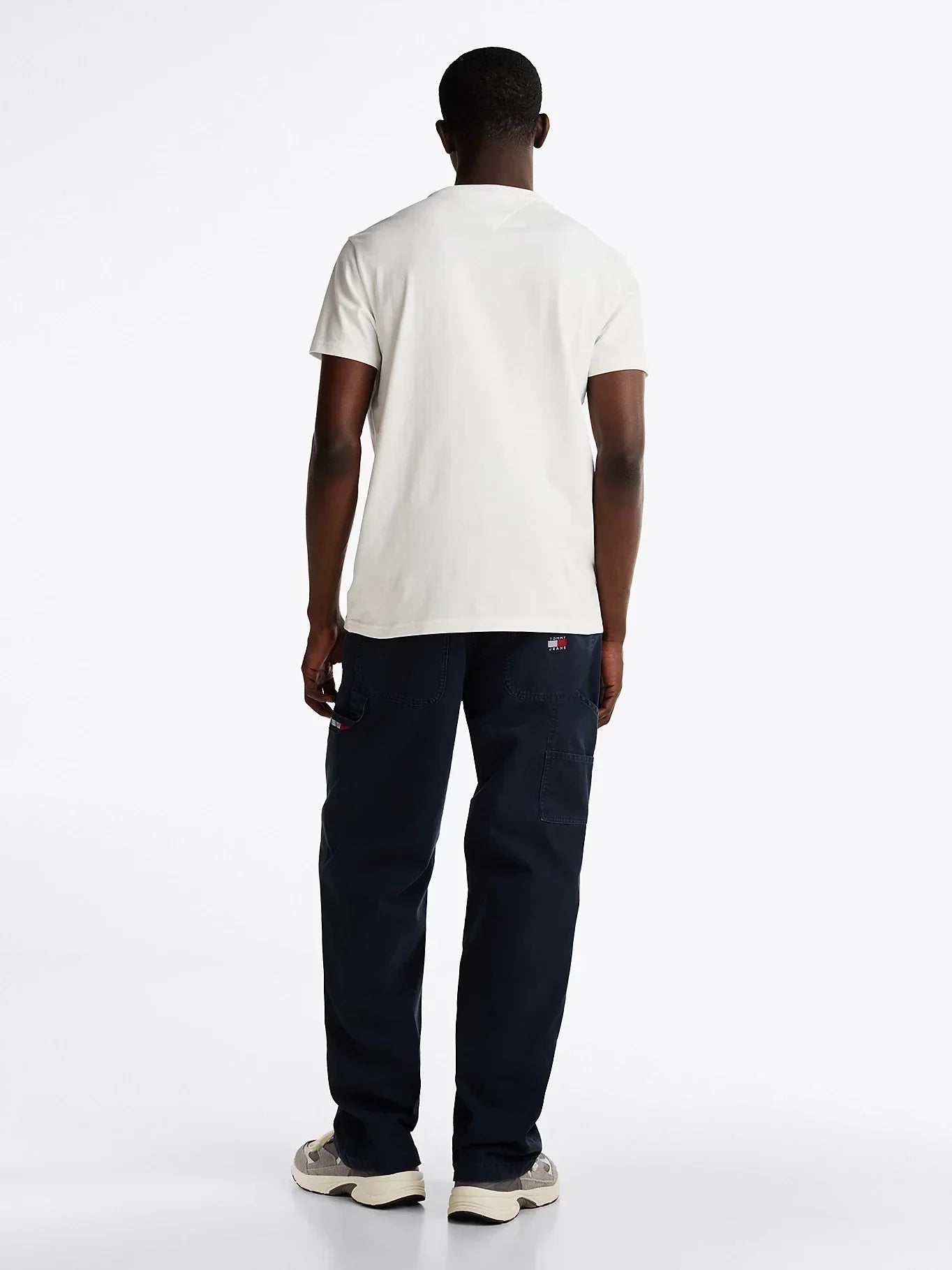 TJM SLIM ENTRY GRAPHIC TEE EXT 237106 - LUX54