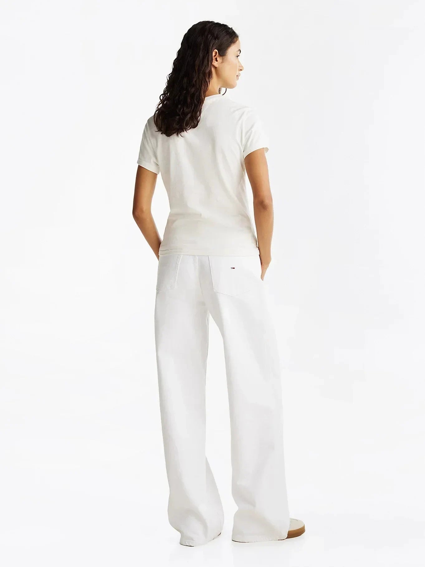 TJW SLIM ESSENTIAL LOGO TEE EXT 237197 - LUX54