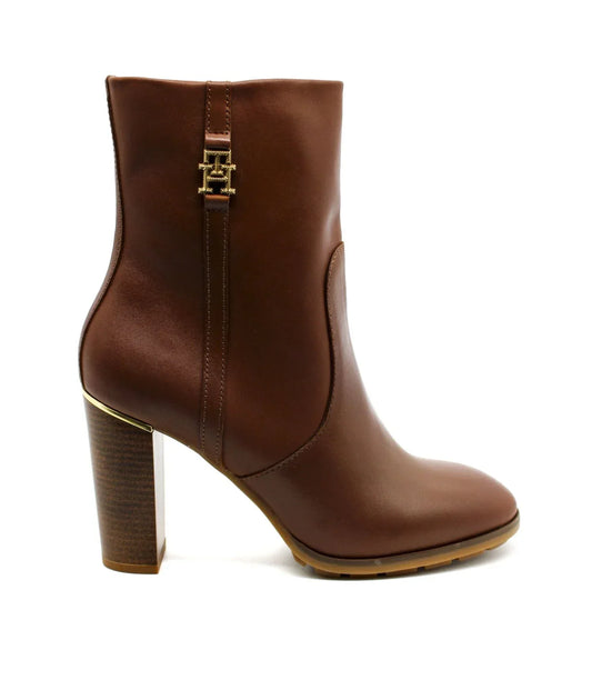 FEMININE TH HARDWARE BOOTIE 223386