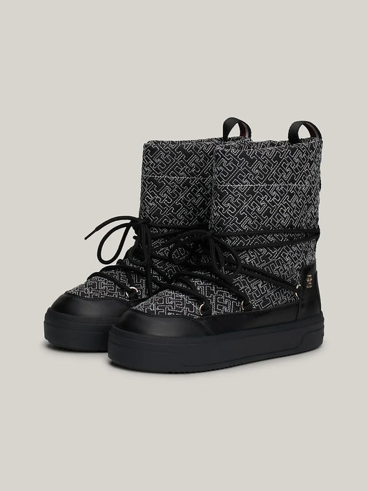 LACE-UP MONOGRAM SNOWBOOT 235073