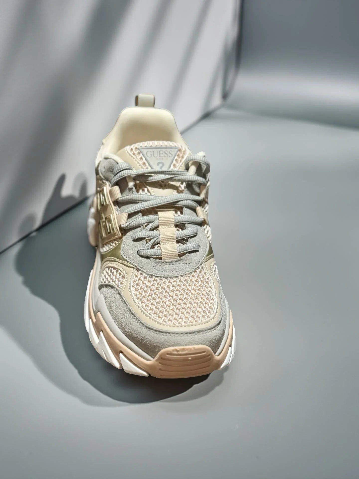 gwNOURDA2 LIGHT GRAY 050