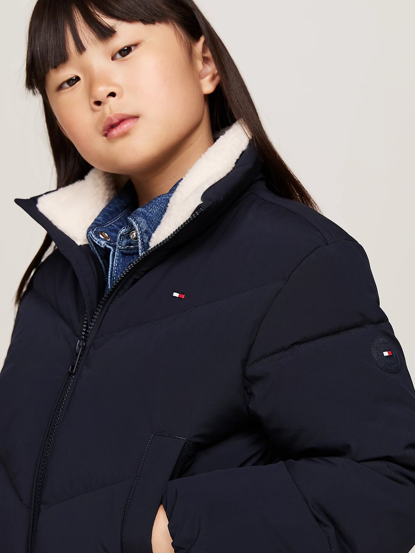K TEDDY COLLAR SHORT PUFFER 233106