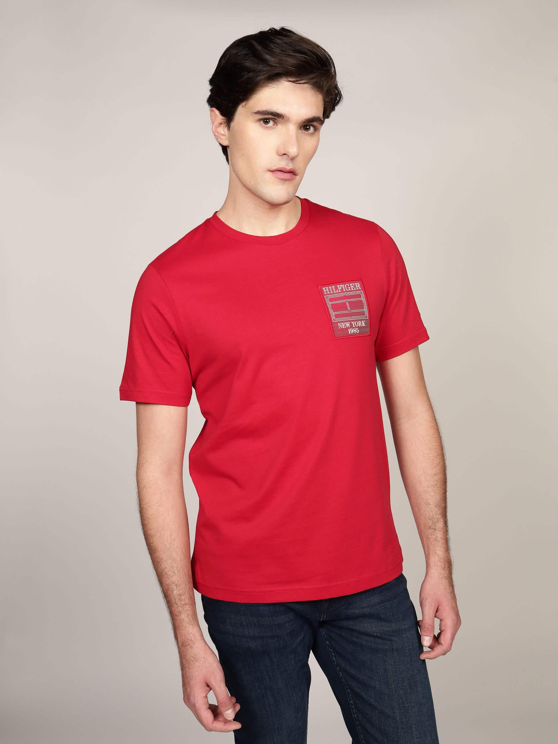 HILFIGER OUTLINE FLAG TEE 240720 - LUX54