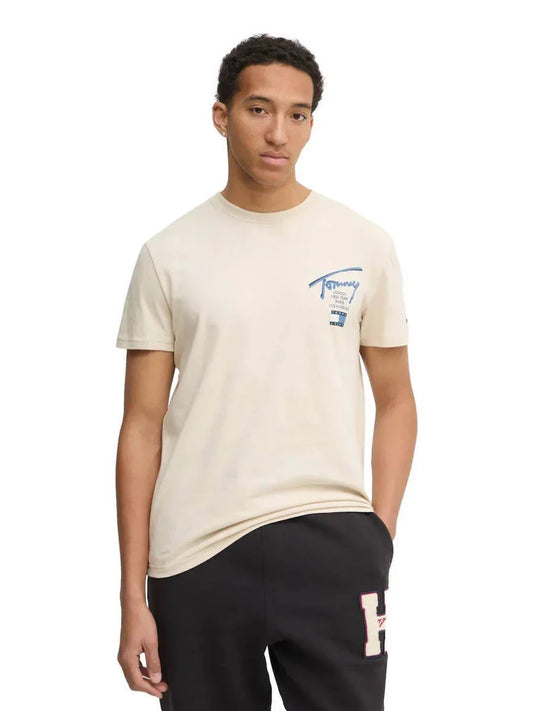 TJM REG TOMMY SIGN CITY TEE EXT 237125 - LUX54