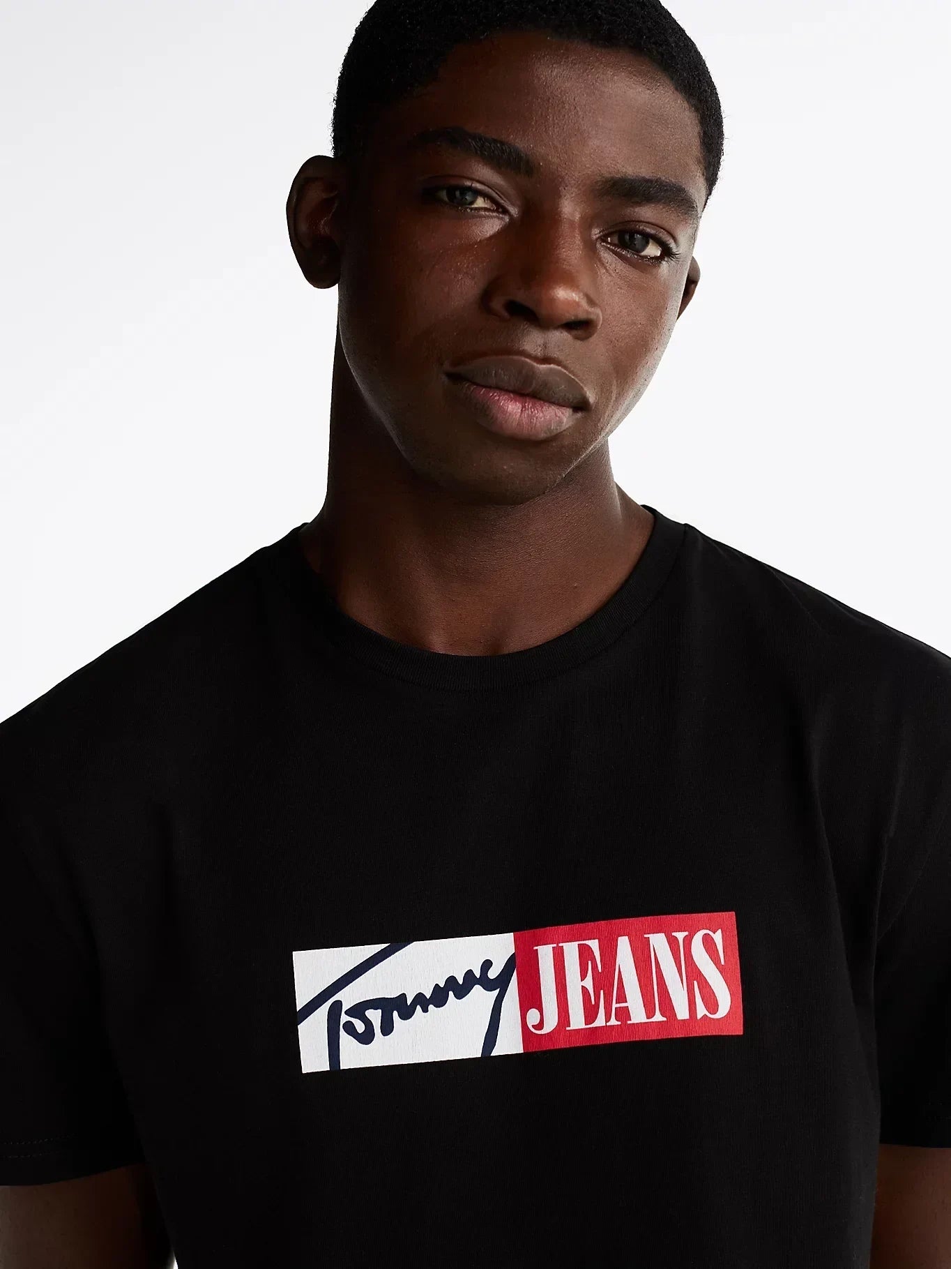 TJM SLIM ENTRY GRAPHIC TEE EXT 237102 - LUX54