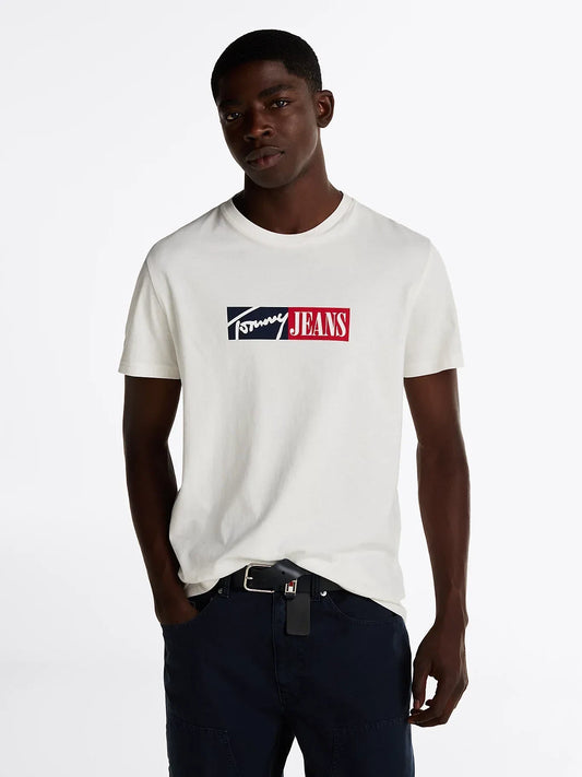 TJM SLIM ENTRY GRAPHIC TEE EXT 237106 - LUX54